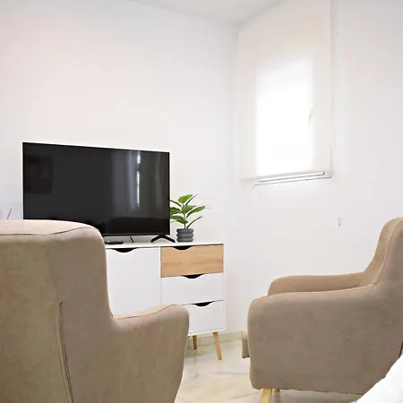 At La Isla Preciosos Apartamentos Cerca Del Centro De La Ciudad Y De La Playa Málaga Exterior foto